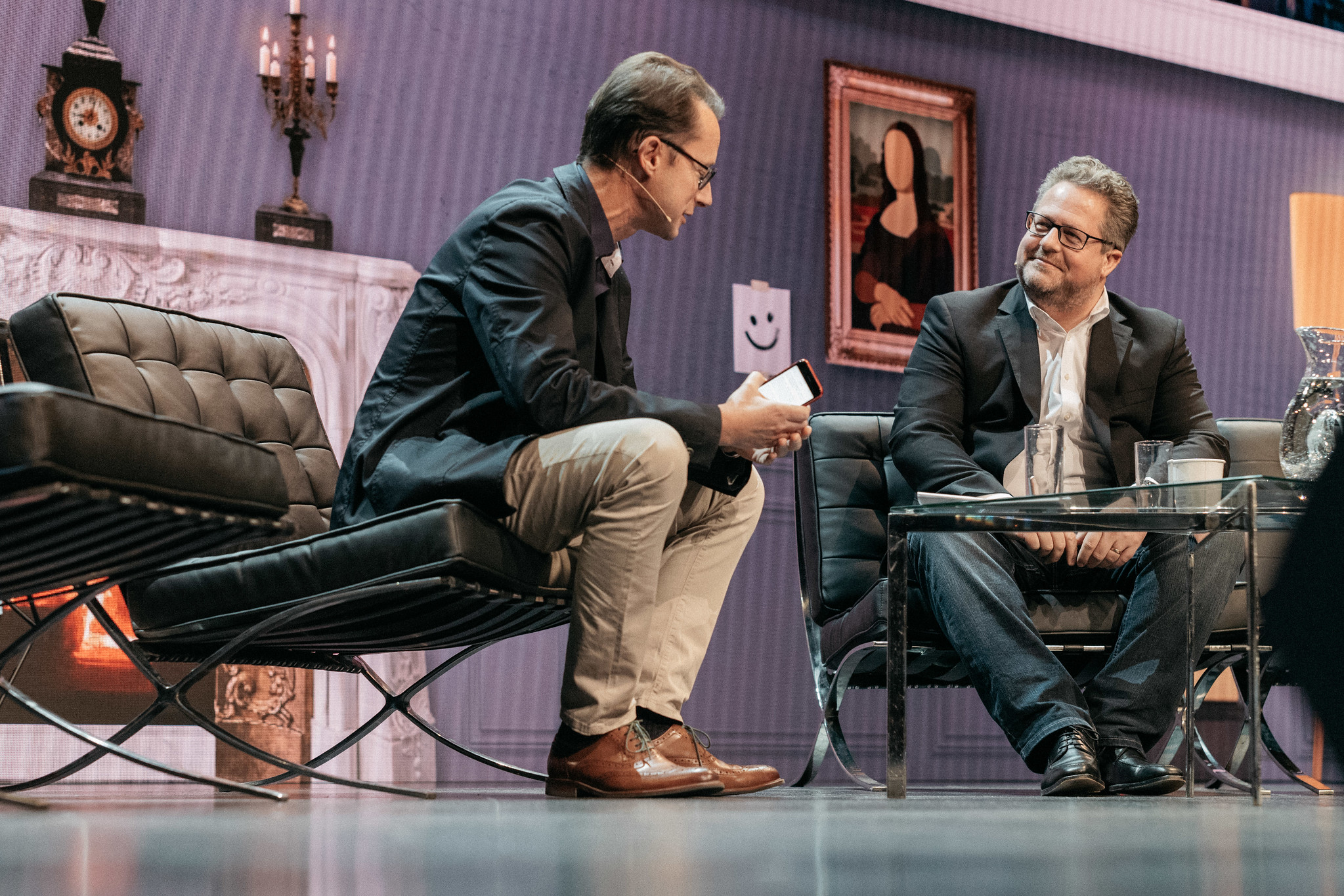 Phil Chetwynd, de Agence France-Presse, entrevista a Jesper Doub, director de las relaciones con los medios de Facebook en Europa, África y Oriente Medio. FOTO: STEFANO SANTUCCI PARA NEWSXCHANGE.