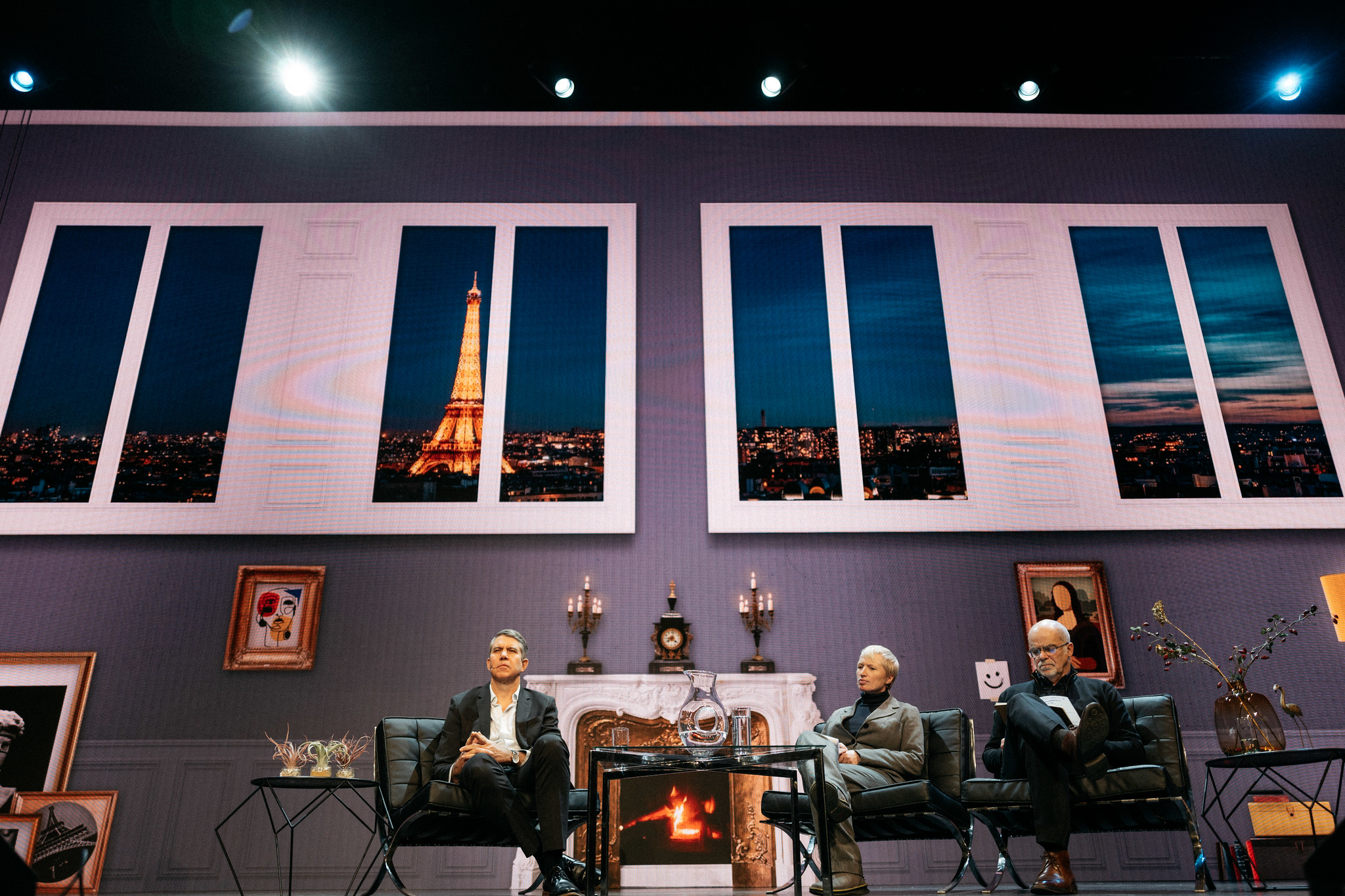 Kyle Pope, de Columbia Journalism Review; Fiona Harvey, de The Guardian; y Frederic Filloux, de The Monday Note; en una sesión de NewsXchange sobre el cambio climático moderada por Phil Chetwynd, de AFP. FOTO: STEFANO SANTUCCI PARA NEWSXCHANGE.